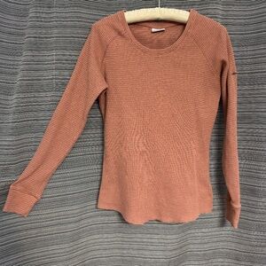 Columbia Cotton/Poly Waffle Knit Long Sleeve Top Peach Size Large